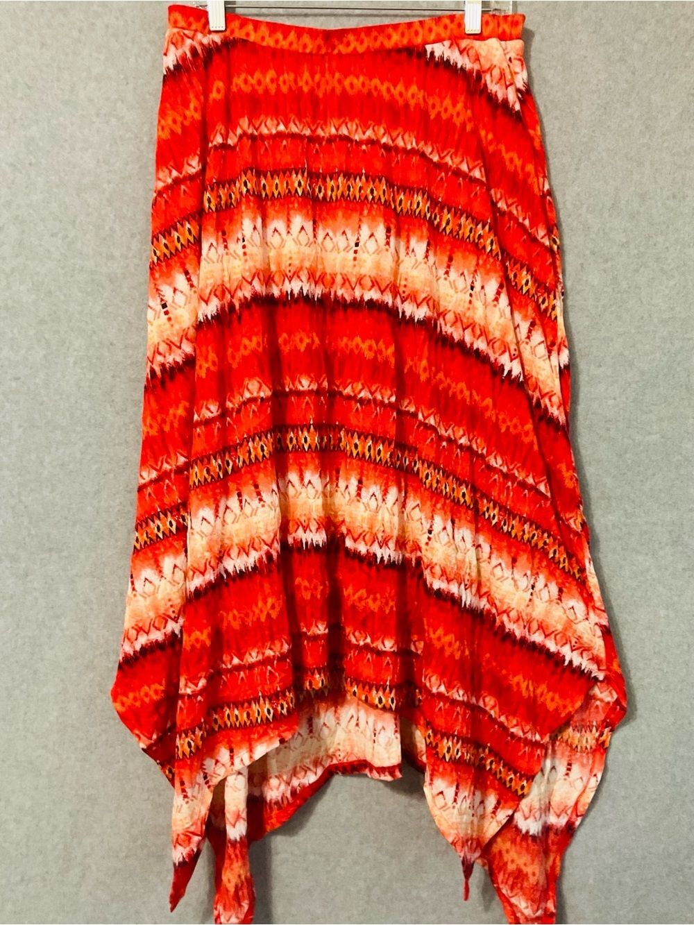 Indigo Vibrant Red Patterned Handkerchief Hem Skirt Sz L